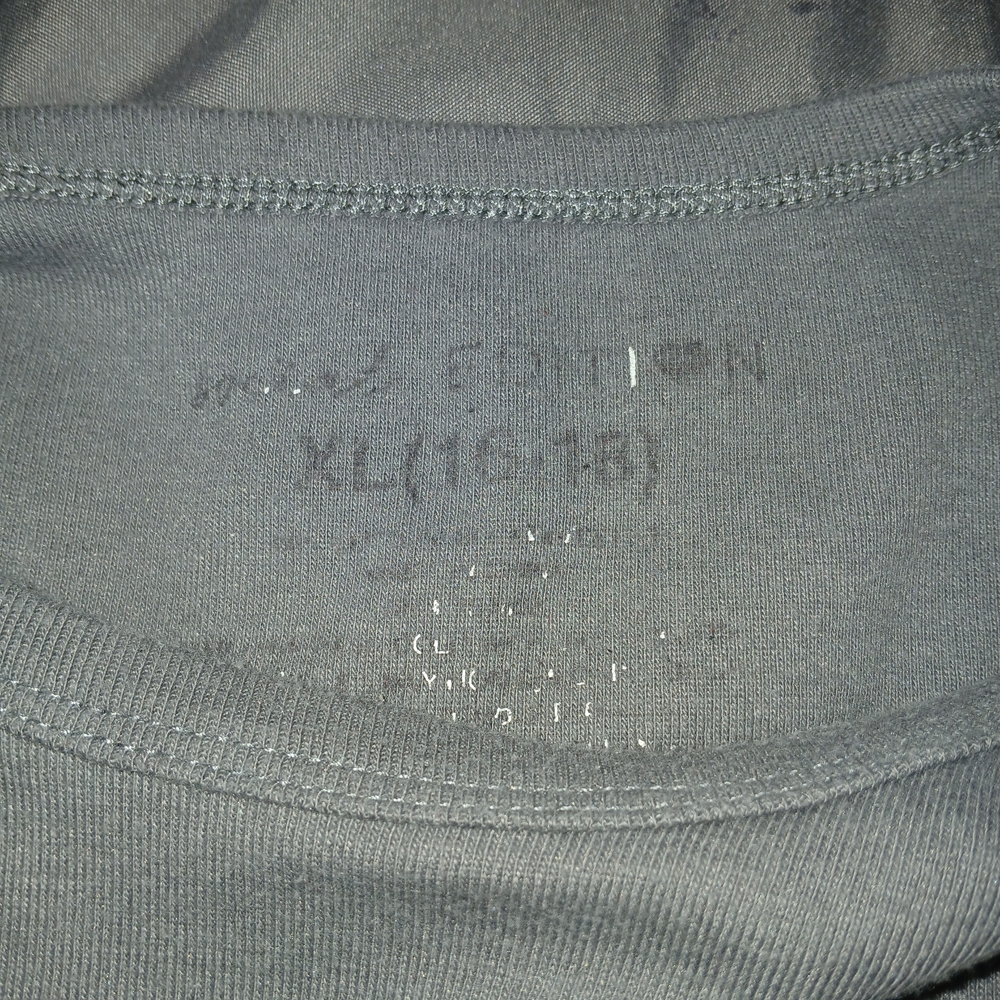 Mudd Edition Grey "DELUSIONAL" Graphic Short Tee Shirt XL 16-18 Y2K Streetwear - Picture 9 of 9